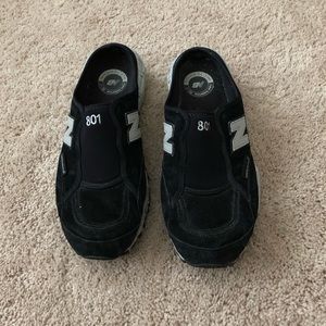 Men’s slip on New Balance shoes